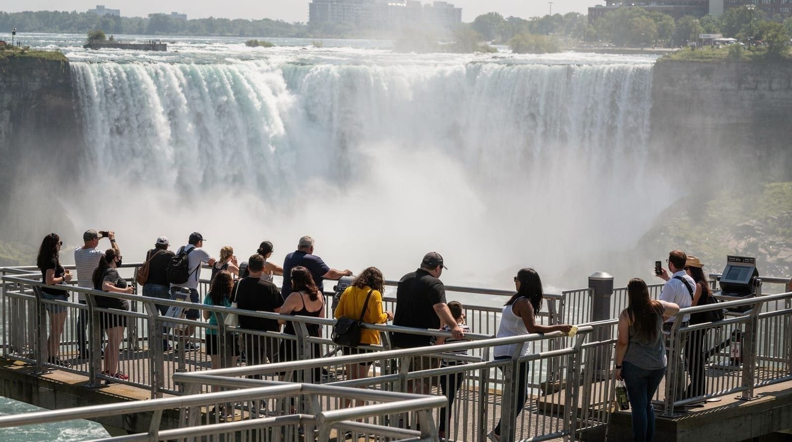 Errori da evitare alla prima visita alle Cascate del Niagara — Gli errori più comuni dei visitatori alle prime armi alle Cascate del Niagara: o