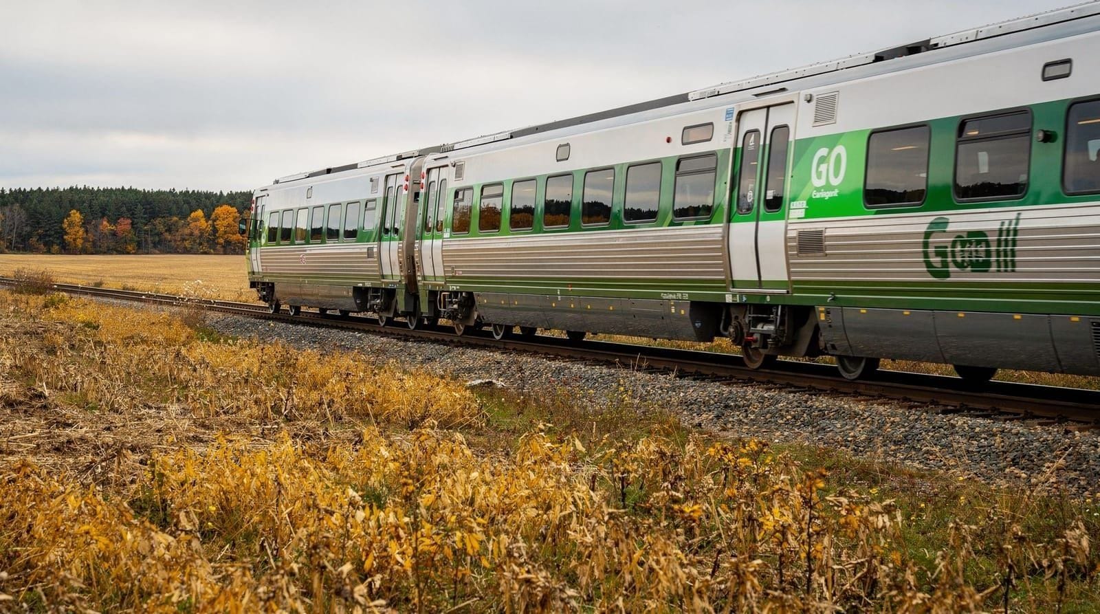 Best day trips from Toronto by train — Which Ontario day trips from Toronto actually work by GO Transit or VIA Rail wit