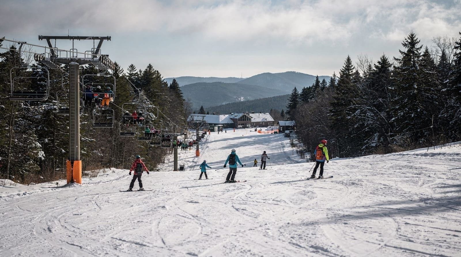 Blue Mountain skiing guide — An honest guide to skiing at Blue Mountain: lift ticket price ranges, how the te